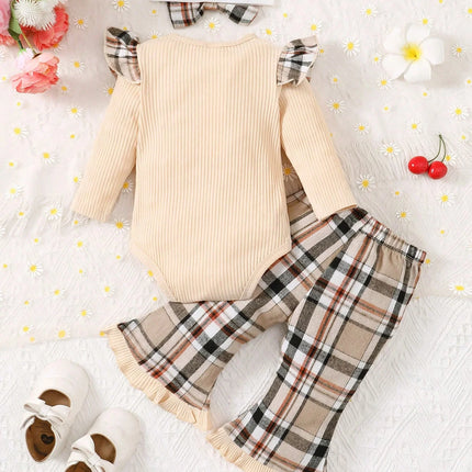 Baby Girl Slogan Graphic Ruffle Trim Bodysuit & Plaid Bow Front Flare Leg Pants & Headband